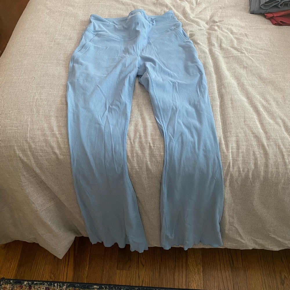 COPY - Outdoor voices leggings!